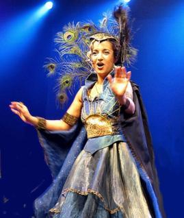 Mein herr Marquis, Carla Maffioletti, Andrerieutranslations.com